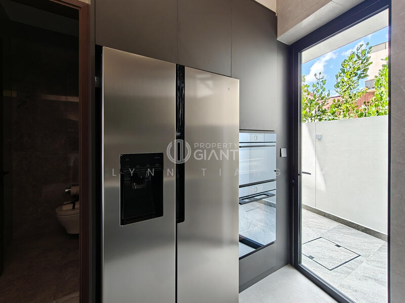 ❤️GIANT⚡️Selling Now! Brand New 4 Levels Inter Terrace w Attic & Lift at Joo Chiat Place, Joo Chiat Place/ Lrg H Telok Kurau/ Joo Chiat Avenue, 6 Bedrooms, 4,314 sqft, Terraced House For Sale, by Lynn Tiang, 500007979 - Kitchen - PropertyGuru.com.sg
