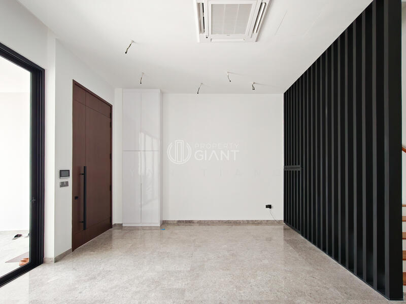 ❤️GIANT⚡️Selling Now! Brand New 4 Levels Inter Terrace w Attic & Lift at Joo Chiat Place, Joo Chiat Place/ Lrg H Telok Kurau/ Joo Chiat Avenue, 6 Bedrooms, 4,314 sqft, Terraced House For Sale, by Lynn Tiang, 500007979 - Living Room - PropertyGuru.com.sg