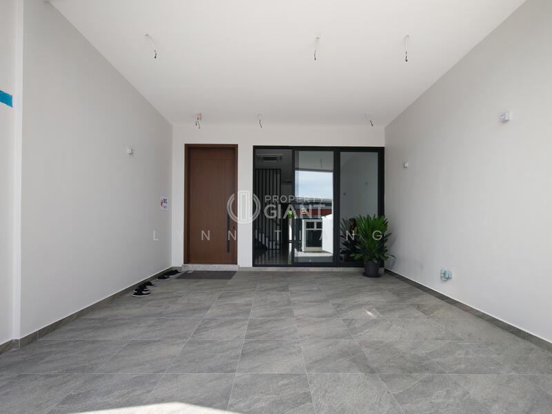 ❤️GIANT⚡️Selling Now! Brand New 4 Levels Inter Terrace w Attic & Lift at Joo Chiat Place, Joo Chiat Place/ Lrg H Telok Kurau/ Joo Chiat Avenue, 6 Bedrooms, 4,314 sqft, Terraced House For Sale, by Lynn Tiang, 500007979 - Entrance - PropertyGuru.com.sg