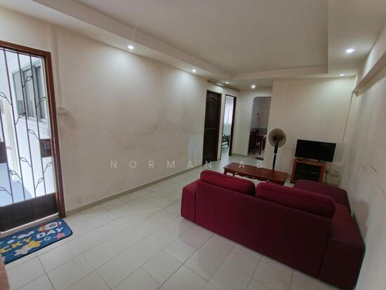 For Rent - 875 Tampines Street 84