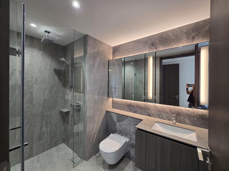 For Rent - Piccadilly Grand