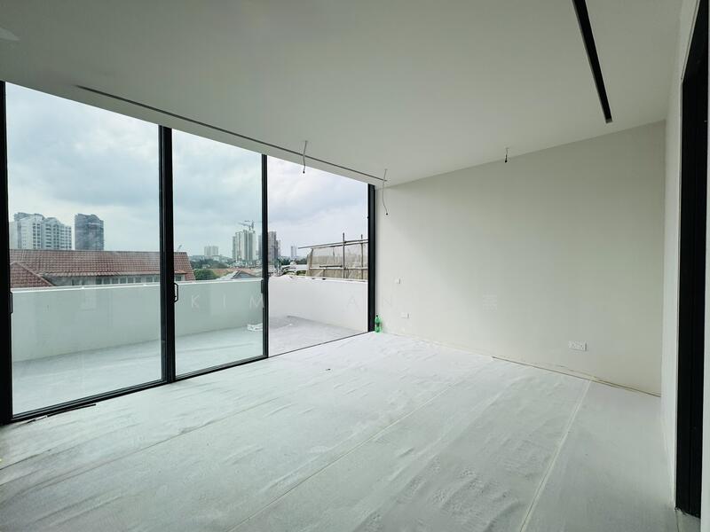 For Sale - Brand new & freehold semi-d, 4 levels with lift, swimming pool, Basement to park 6 cars