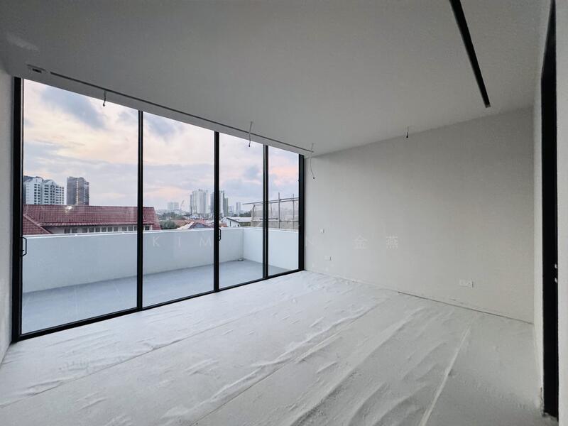 For Sale - Last unit: Brand new & freehold semi-d, 4 levels with lift, swimming pool, Basement to park 6 cars