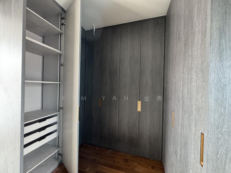 For Sale - Last unit: Brand new & freehold semi-d, 4 levels with lift, swimming pool, Basement to park 6 cars