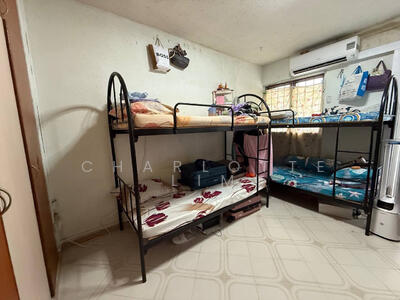 For Rent - 443 Ang Mo Kio Avenue 10