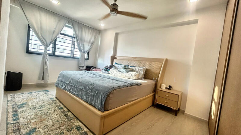 416A Fernvale Link HDB Flat For Sale at S$ 800,000 | PropertyGuru Singapore - Master Bedroom