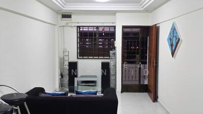 For Rent - 214 Ang Mo Kio Avenue 3