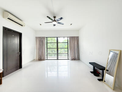 For Sale - E Maisons (The Maisons)