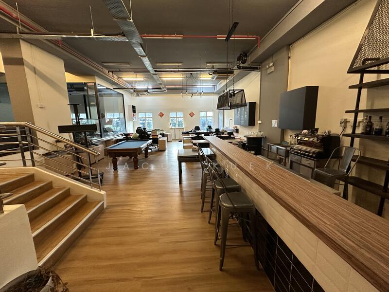 Harbourside Building 2, 2 Boon Leat Terrace, 2,412 sqft, Light Industrial (B1) For Rent, by Jacob Kuek, 500008695 - Interior - CommercialGuru.com.sg