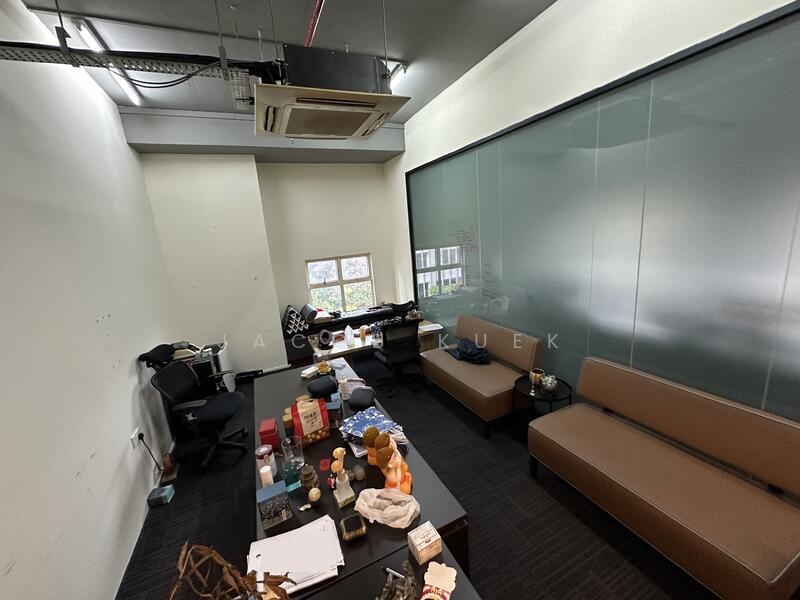 Harbourside Building 2, 2 Boon Leat Terrace, 2,412 sqft, Light Industrial (B1) For Rent, by Jacob Kuek, 500008695 - Study - CommercialGuru.com.sg