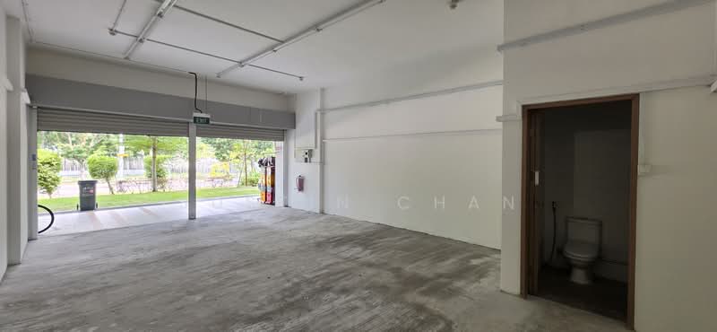 801 West Coast Crescent, 801 West Coast Crescent, 538 sqft, Shop / Shophouse For Rent, by Justin Chan, 500008916 - Bathroom - CommercialGuru.com.sg