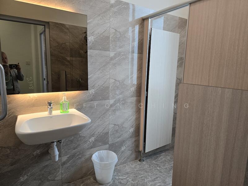 Ingolstadt Centre, 60D Kallang Pudding Road, 3,466 sqft, Light Industrial (B1) For Rent, by Clifton Ching, 500008919 - Bathroom - CommercialGuru.com.sg