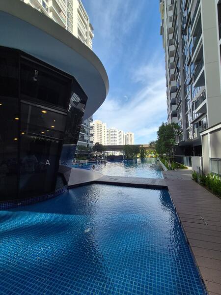 Swimming Pool & Clubhouse