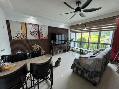 For Sale - 391 Bukit Batok West Avenue 5