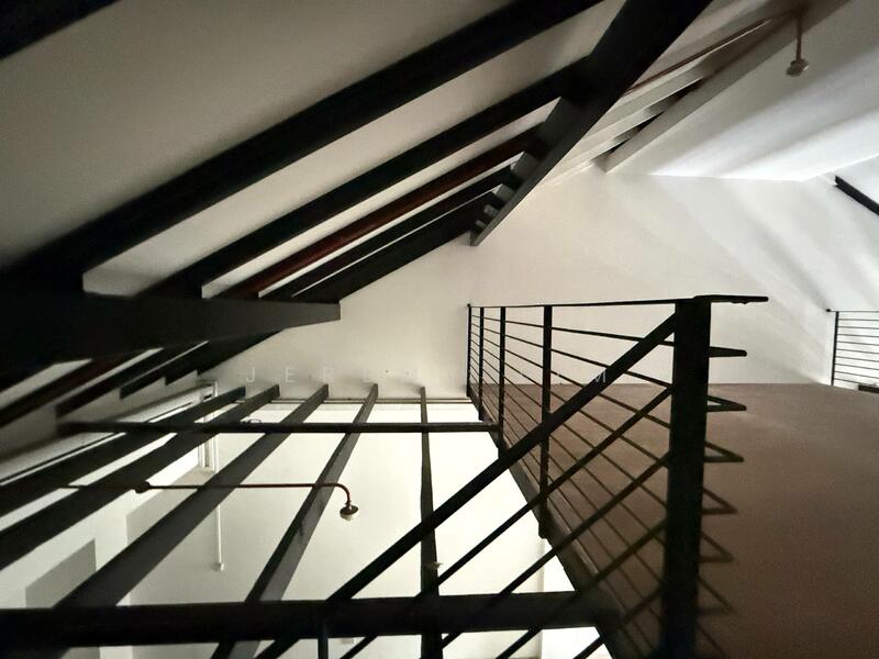5 Storey Shophouse - 586 Serangoon, F&B, Retail Use, Shop, F&B Unit, 5 Storey Whole Building for Lease, 6,000 sqft, Food & Beverage For Rent, by Jeremy Lim, 500009102 - Interior - CommercialGuru.com.sg
