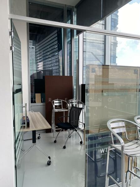 Oxley Tower, 138 Robinson Road, 1,270 sqft, Office For Sale, by Shirley Ong 王秀榛, 500009219 - Study - CommercialGuru.com.sg