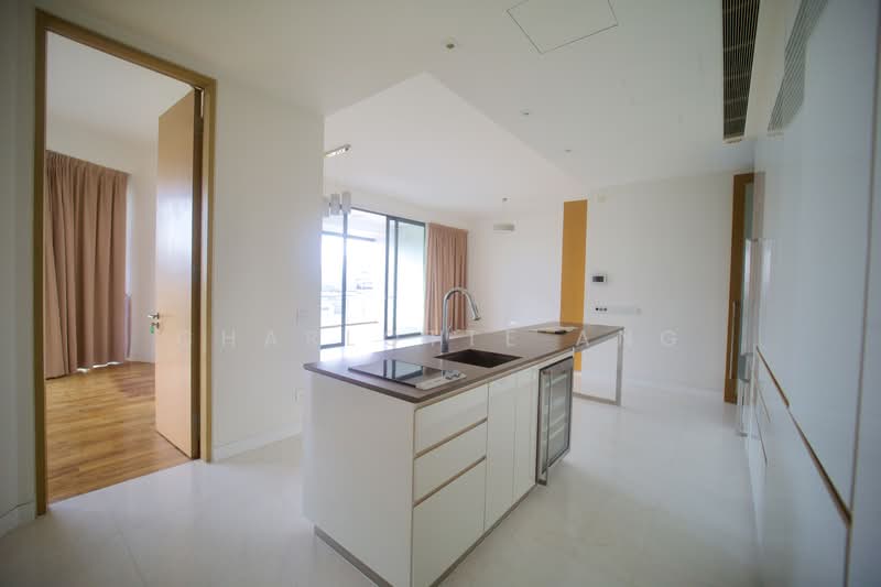 111 Emerald Hill, 111 Emerald Hill, 4 Bedrooms, 2,497 sqft, Condominium For Rent, by Charlotte Ang, 500009242 - Kitchen - PropertyGuru.com.sg