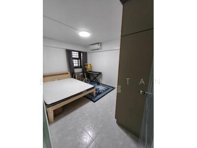 For Rent - 20 Dover Crescent