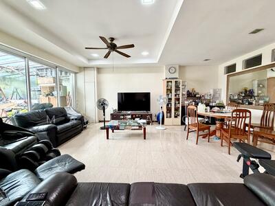 For Rent - Lorong Pisang Raja