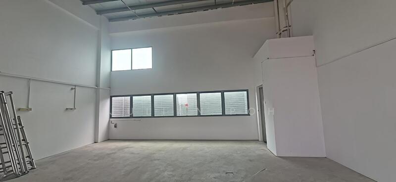 Synergy @ KB, 25 Kaki Bukit Road 4, Eunos / Geylang / Paya Lebar, 1,302 sqft, Factory / Workshop (B2) For Sale, by Julian Poh, 500009409 - Interior - CommercialGuru.com.sg
