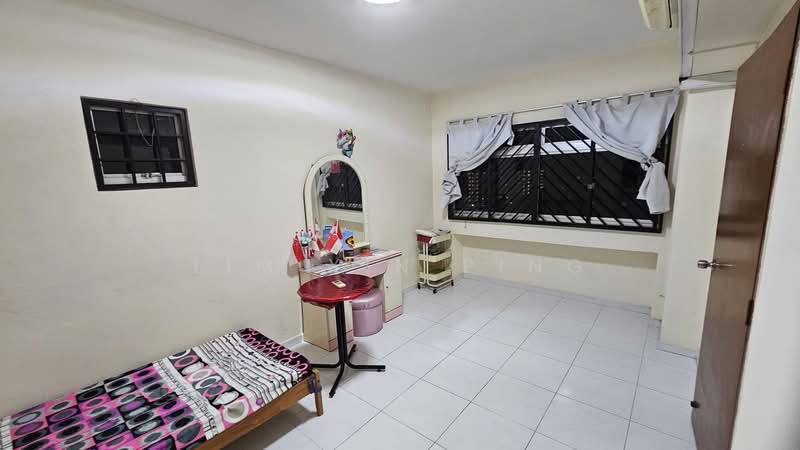 144 Pasir Ris Street 11, 144 Pasir Ris Street 11, 3 Bedrooms, 1,140 sqft, HDB Flat For Rent, by Lim Xin Ping, 500009437 - Bedroom - PropertyGuru.com.sg