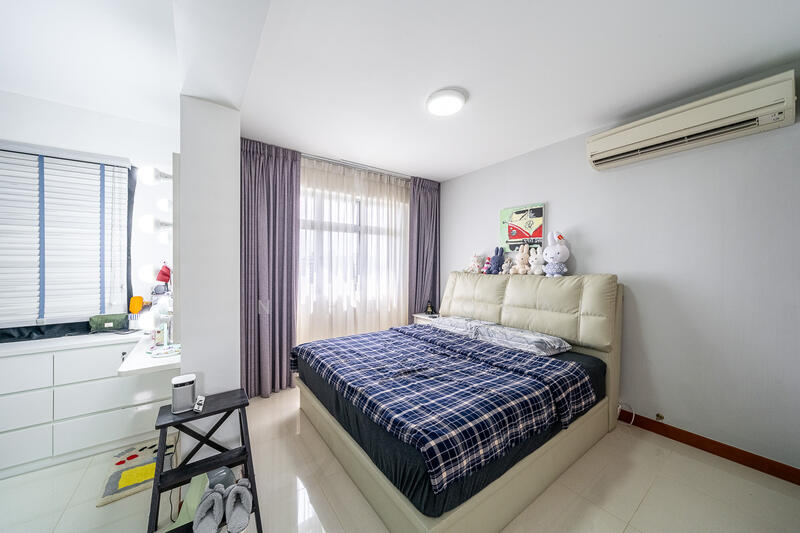 For Sale - 879B Tampines Avenue 8