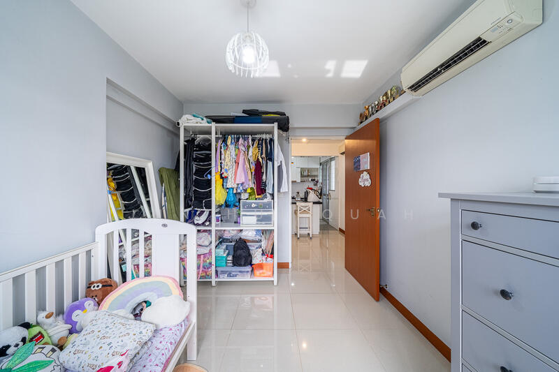 For Sale - 879B Tampines Avenue 8