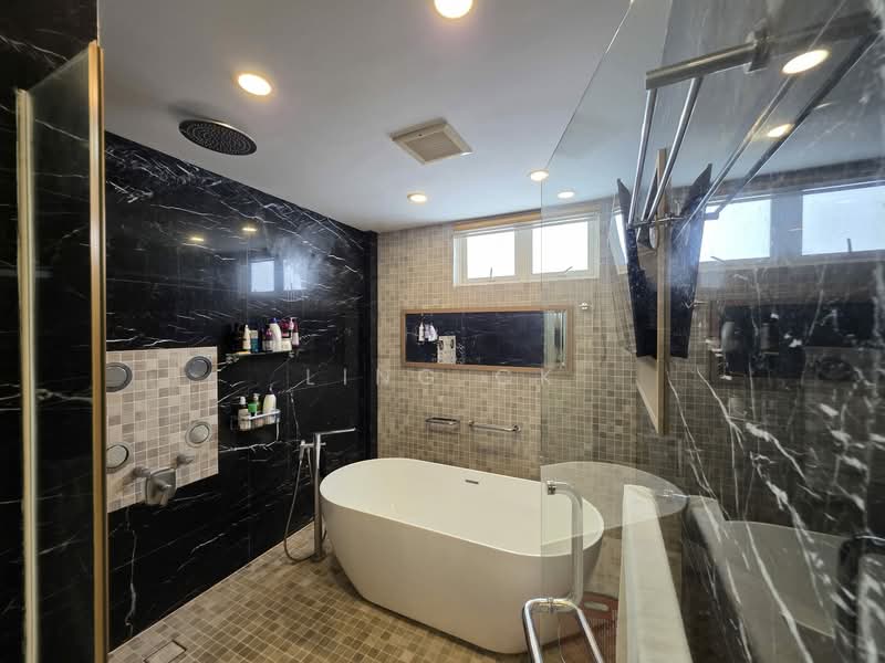 Homes at Eastwood Place Corner Terrace For Sale at S$ 4,800,000 | PropertyGuru Singapore - Bathroom