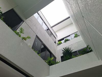 For Sale - ❤️RS Exclusive❤️TOP Soon⚡️Lift⚡️Spacious Room Size⚡️Ensuite Rooms❤️新学区房推荐❤️