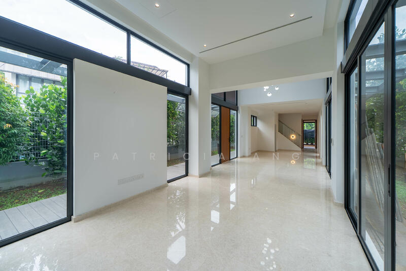 Cluny Park Road, Cluny Park Road, 5 Bedrooms, 6,308 sqft, Detached House For Sale, by Patricia Ang, 500009622 - Living Room - PropertyGuru.com.sg