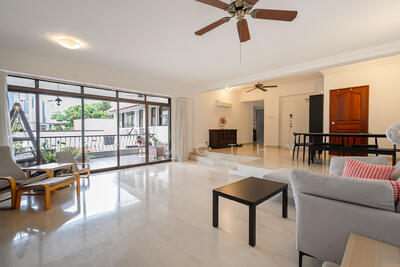 For Rent - Villa Des Flores