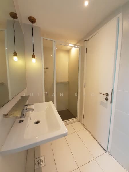 Lotus at Paya Lebar, 11 Paya Lebar Road, 2 Bedrooms, 736 sqft, Condominium For Rent, by Julian Khoo, 500009692 - Bathroom - PropertyGuru.com.sg