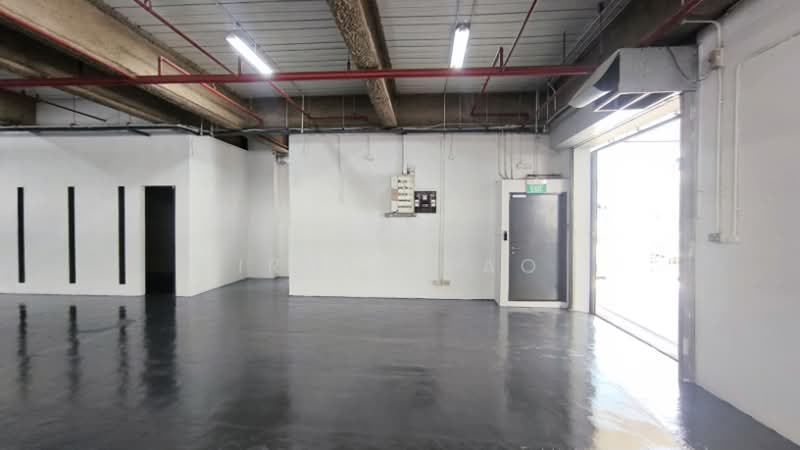 Prime Industrial Building, 39B Jalan Pemimpin, 3,000 sqft, Light Industrial (B1) For Rent, by Irwin Kao, 500009857 - Interior - CommercialGuru.com.sg