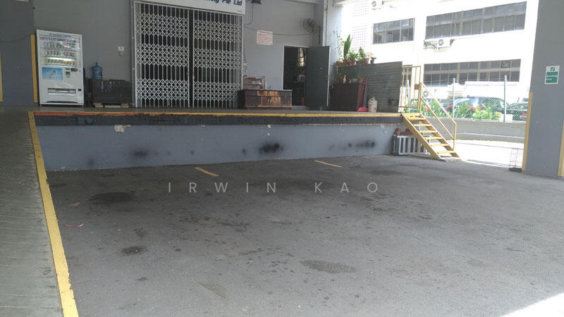 Prime Industrial Building, 39B Jalan Pemimpin, 3,000 sqft, Light Industrial (B1) For Rent, by Irwin Kao, 500009858 - Exterior - CommercialGuru.com.sg