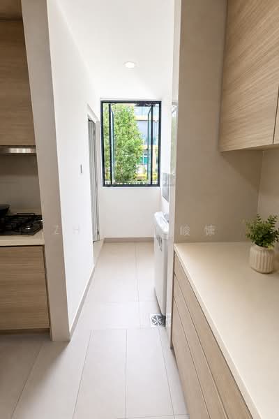 Rosewood Suites, 65 Rosewood Drive, 3 Bedrooms, 1,098 sqft, Condominium For Sale, by Zion Zhao 赵峻慷, 500009978 - Kitchen - PropertyGuru.com.sg