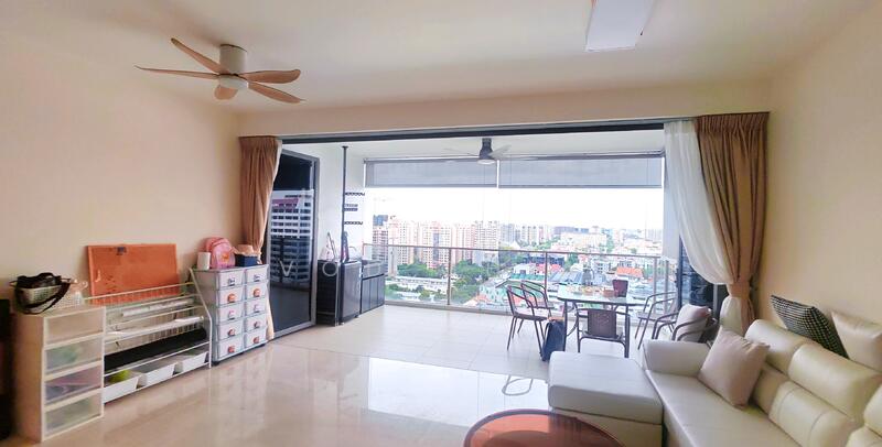 Spacious living hall