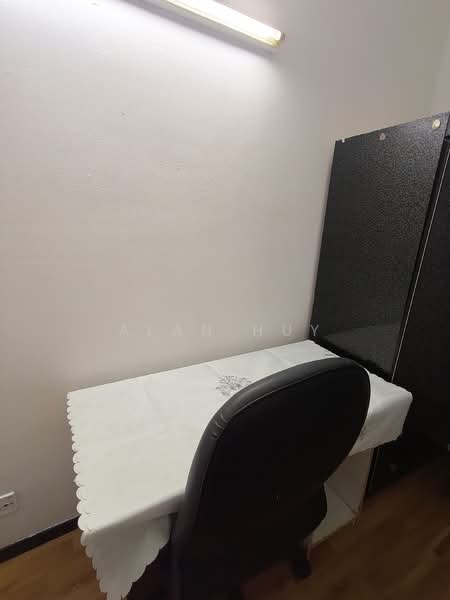 The Dairy Farm, 7 Dairy Farm Road, Room Rental, 200 sqft, Condominium For Rent, by Alan Huy, 500009992 - Study - PropertyGuru.com.sg