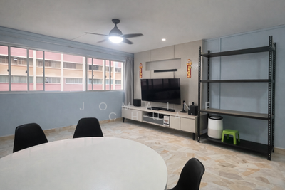 For Sale - 843 Tampines Street 83