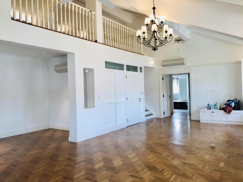 (Newly Listed) Rare Beautiful Freehold Detached Home Along Coronation Road in Prime District 10 Detached House For Sale at S$ 22,000,000 | PropertyGuru Singapore - Interior