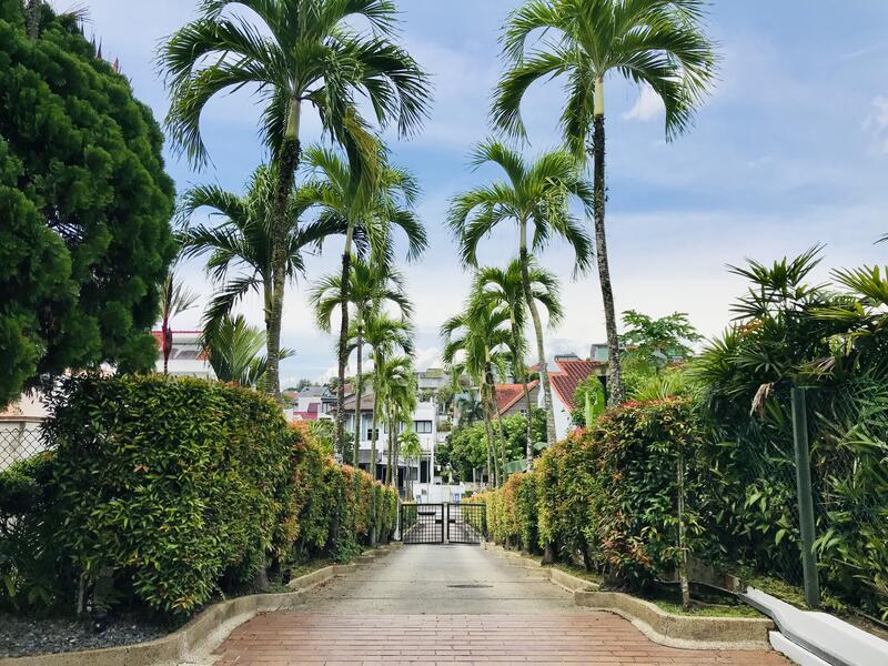 (Newly Listed) Rare Beautiful Freehold Detached Home Along Coronation Road in Prime District 10 Detached House For Sale at S$ 22,000,000 | PropertyGuru Singapore - Exterior