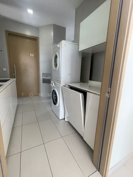 Skyline 360, 68 St. Thomas Walk, 3 Bedrooms, 1,733 sqft, Condominium For Rent, by TOMMIJOSHUA ., 500010035 - Interior - PropertyGuru.com.sg