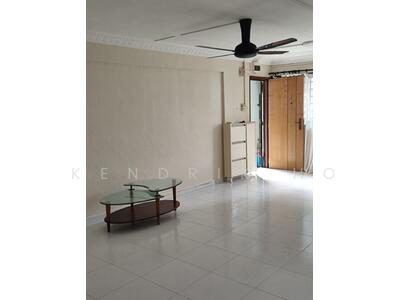 For Rent - 223 Yishun Street 21