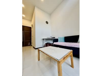 For Sale - Viva Vista