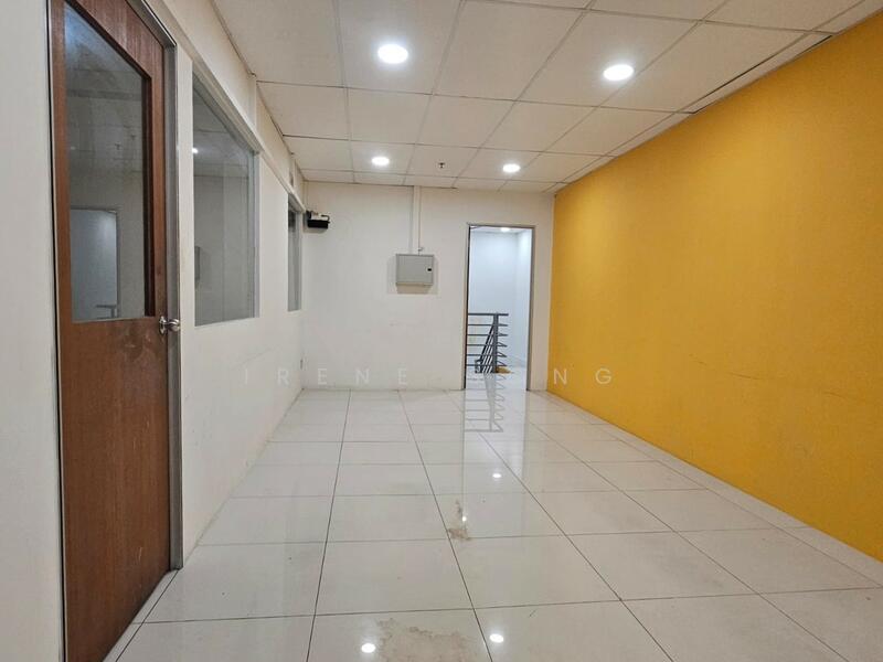 Food XChange @ Admiralty, 8A Admiralty Street, 5,005 sqft, Factory / Workshop (B2) For Sale, by Irene Song, 500010139 - Corridor - CommercialGuru.com.sg