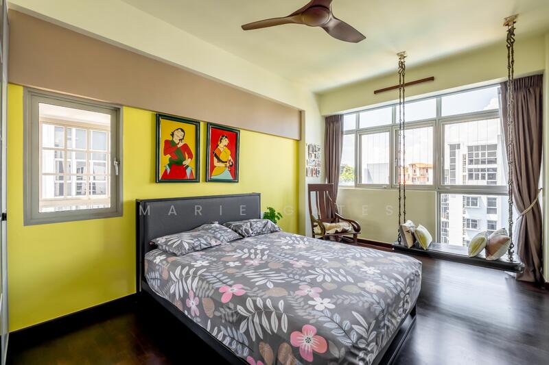 Huge bedroom with swing