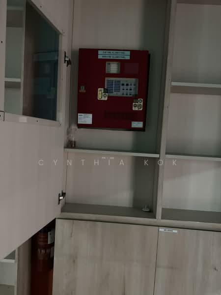 Clementi Shopping Centre, 354 Clementi Avenue 2, 730 sqft, Food & Beverage For Rent, by Cynthia Kok, 500010202 - Ground floor Shop cabinet - CommercialGuru.com.sg