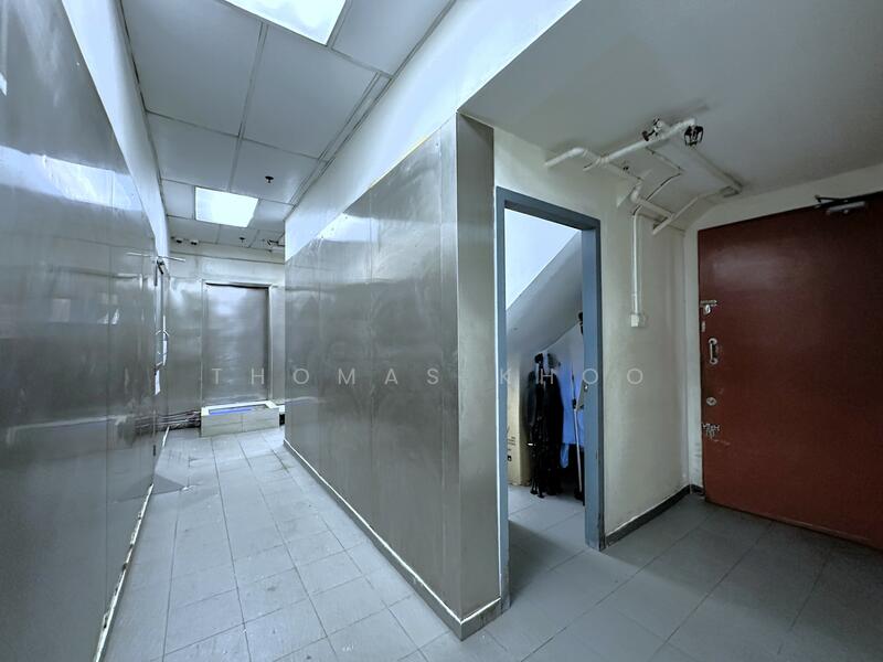 Food XChange @ Admiralty, 8A Admiralty Street, 6,006 sqft, Factory / Workshop (B2) For Rent, by Thomas Khoo, 500010207 - Corridor - CommercialGuru.com.sg