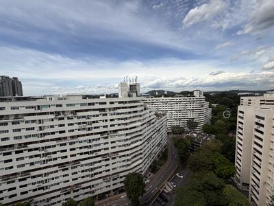 For Sale - The Serenade @ Holland