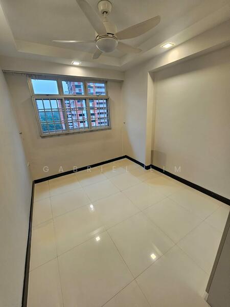 487B Choa Chu Kang Avenue 5, 487B Choa Chu Kang Avenue 5, 3 Bedrooms, 1,001 sqft, HDB Flat For Sale, by Gabriel Lim, 500010446 - Bedroom 1 - PropertyGuru.com.sg