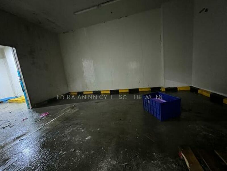 Jurong Food Hub, Jalan Tepong, 2,500 sqft, Factory / Workshop (B2) For Rent, by DANNY CHAN, 500010525 - Basement - CommercialGuru.com.sg